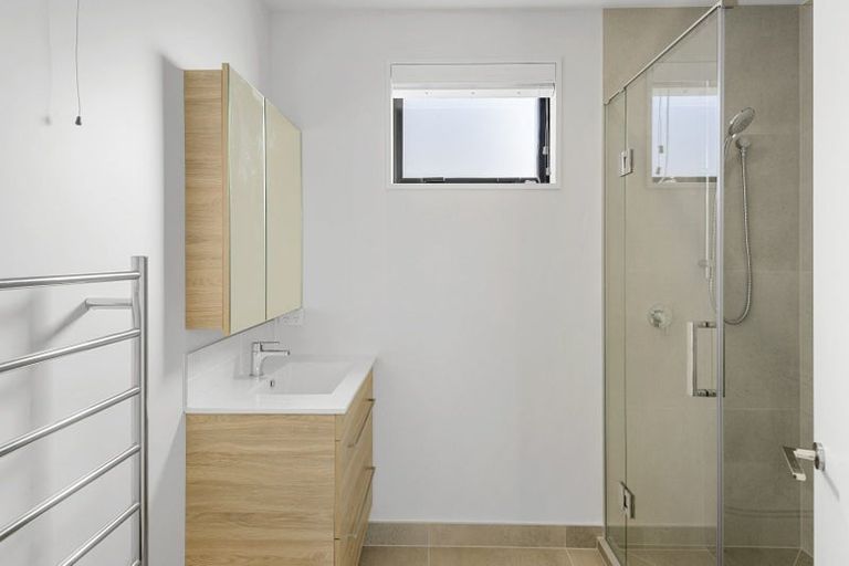 Photo of property in 1/404 Armagh Street, Linwood, Christchurch, 8011