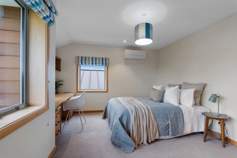 Photo of property in 34 Wairarapa Terrace, Merivale, Christchurch, 8014