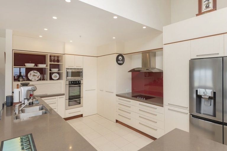 Photo of property in Bay View, 19/90 Customhouse Street, Gisborne, 4010