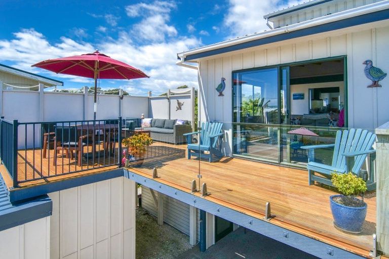 Photo of property in 5 Marine Parade, Carters Beach, Westport, 7825