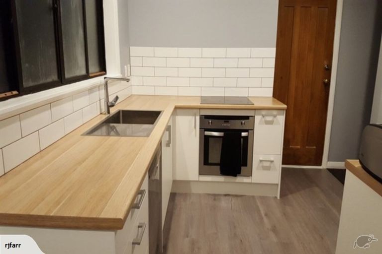 Photo of property in 6 Marire Avenue, Frankton, Hamilton, 3204