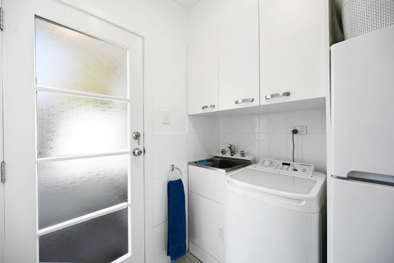 Photo of property in 2 Awatere Avenue, Beerescourt, Hamilton, 3200