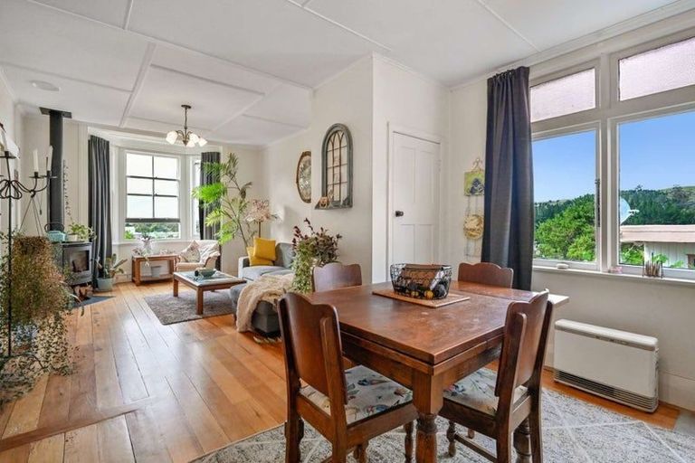 Photo of property in 3 Rose Street, Waipawa, 4210