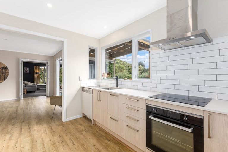 Photo of property in 5 Meridian Way, Whitby, Porirua, 5024