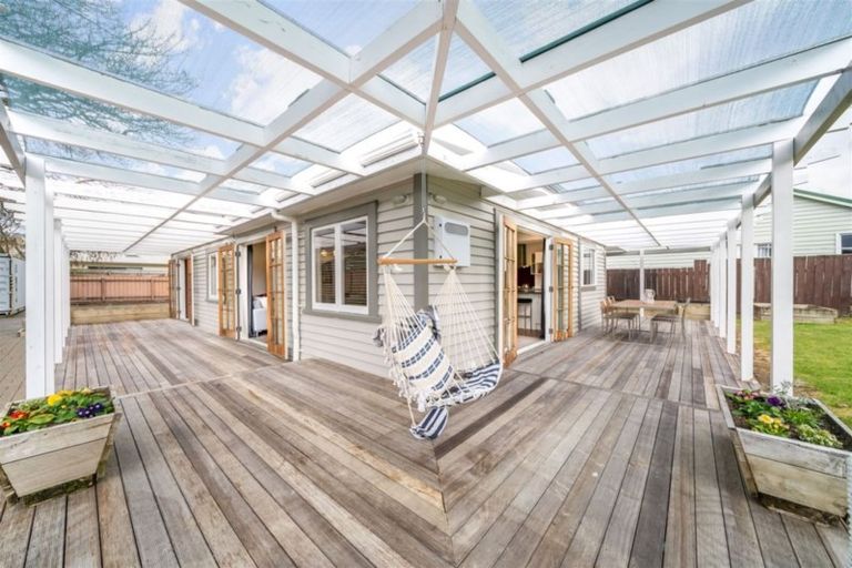 Photo of property in 5f2- Stephen Street, Trentham, Upper Hutt, 5018