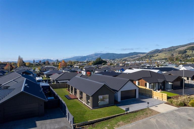 Photo of property in 34 Greenway Crescent, Hope, Richmond, 7020