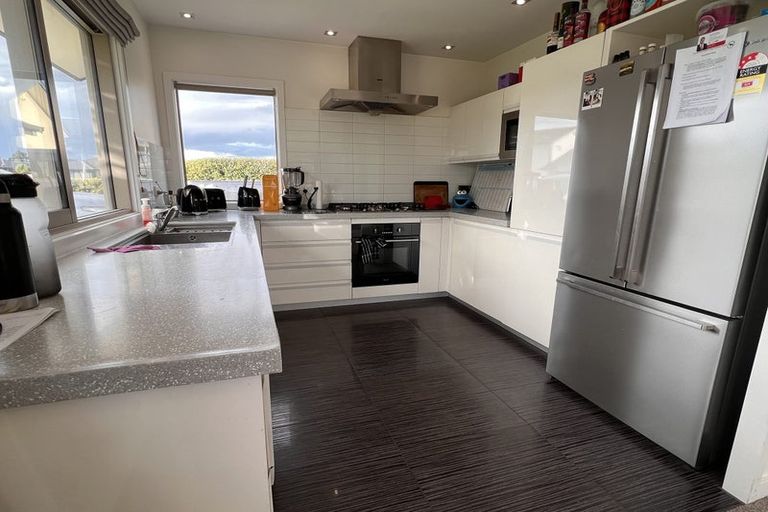 Photo of property in 6 Maitland Crescent, Rolleston, 7614