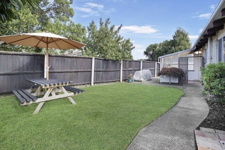 Photo of property in 9b Westmorland Place, Bishopdale, Christchurch, 8053