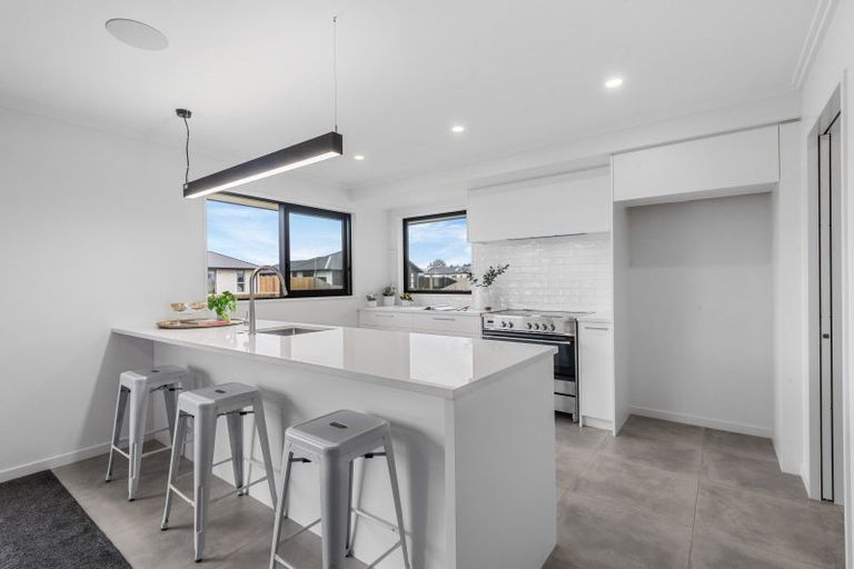 Photo of property in 53 Suffolk Drive, Kirwee, 7571