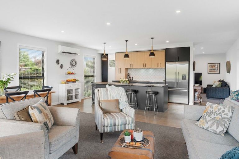 Photo of property in 54 Gimson Street, Solway, Masterton, 5810