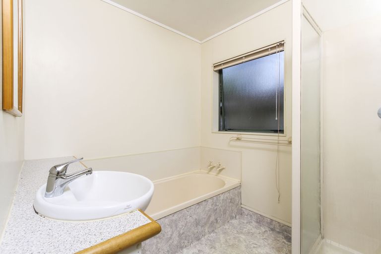 Photo of property in 39a Titirangi Road, New Lynn, Auckland, 0600
