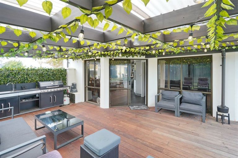 Photo of property in 11 Parnham Lane, Kaiapoi, 7630