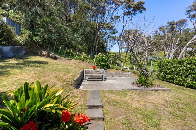 Photo of property in 43a Whiritoa Beach Road, Whiritoa, Whangamata, 3691