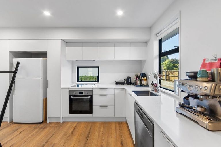 Photo of property in 100a Rossall Street, Merivale, Christchurch, 8014