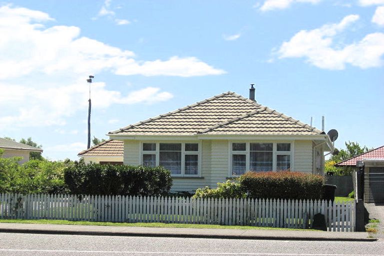 Photo of property in 92 Ohoka Road, Kaiapoi, 7630