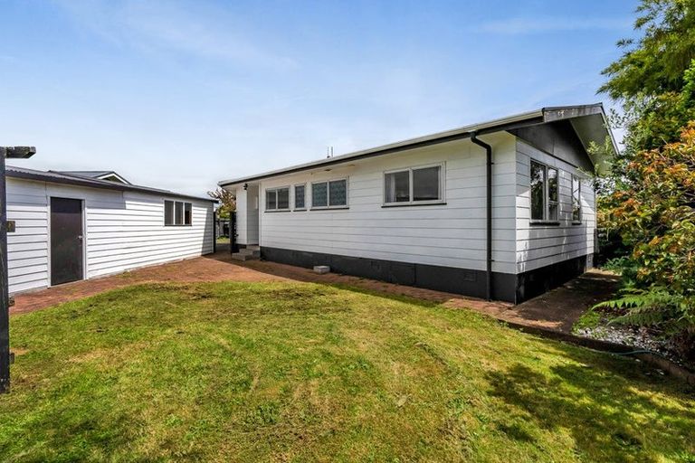 Photo of property in 1 Penrod Drive, Bell Block, New Plymouth, 4312