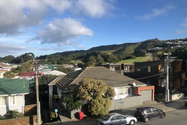 Photo of property in 124u3 Britomart Street, Berhampore, Wellington, 6023