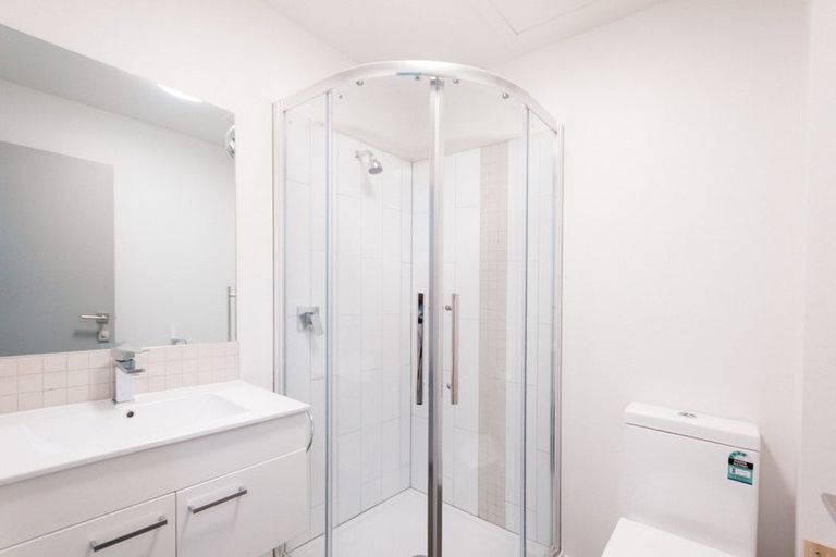 Photo of property in 35 Karo Drive, Te Aro, Wellington, 6011