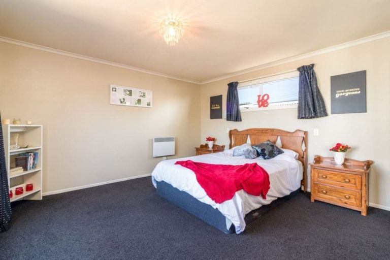 Photo of property in 13 Matangi Street, Hei Hei, Christchurch, 8042