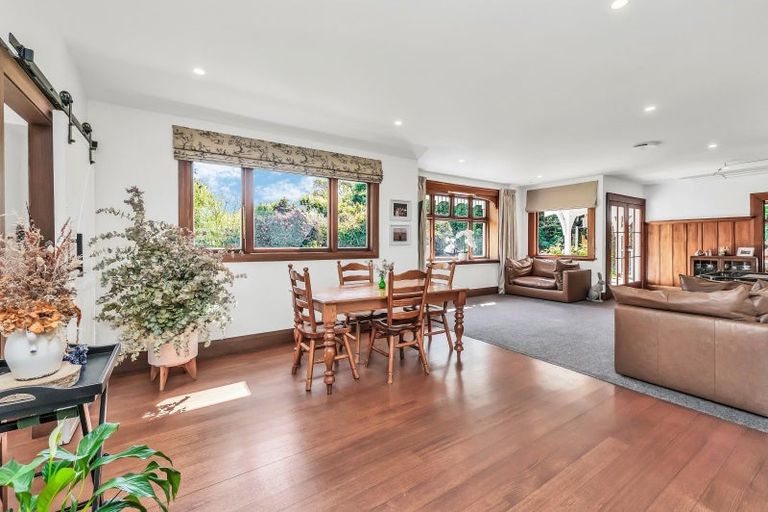 Photo of property in 2121 Old West Coast Road, Kirwee, Christchurch, 7671