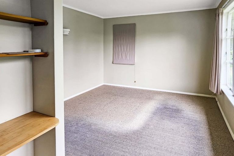 Photo of property in 59 Raukawa Street, Stokes Valley, Lower Hutt, 5019