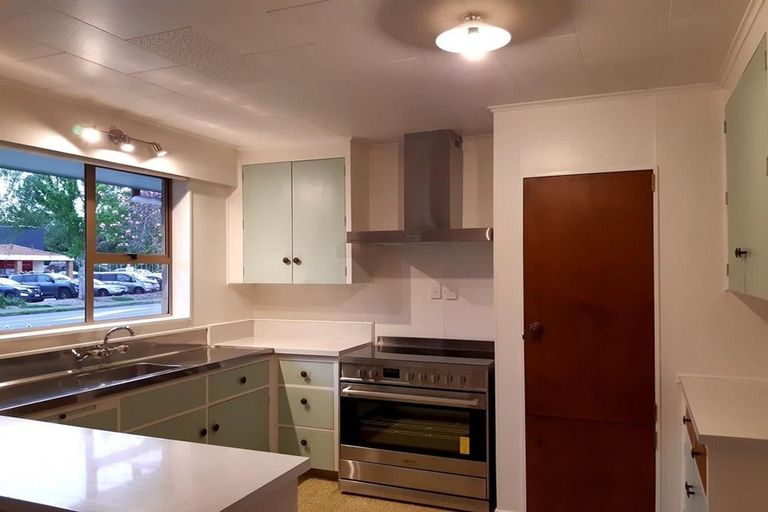 Photo of property in 11 Porter Drive, Havelock North, 4130