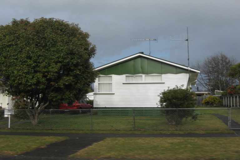 Photo of property in 108 Te Rangitautahanga Road, Turangi, 3334