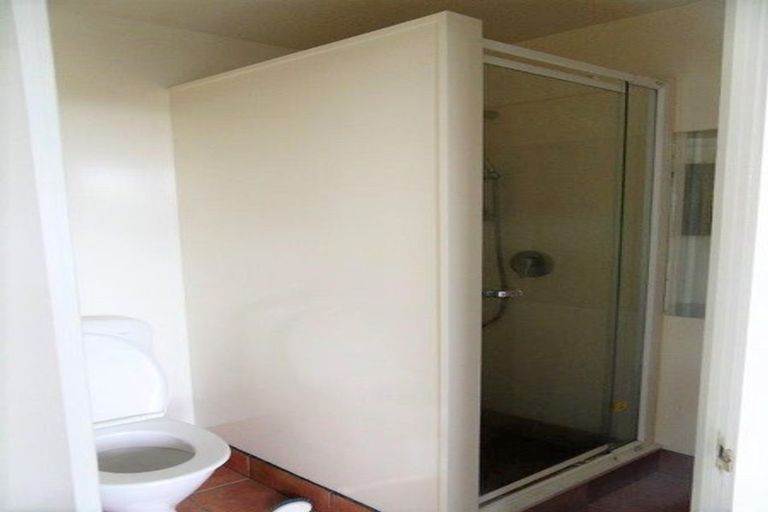 Photo of property in 56 Mortimer Terrace, Brooklyn, Wellington, 6021