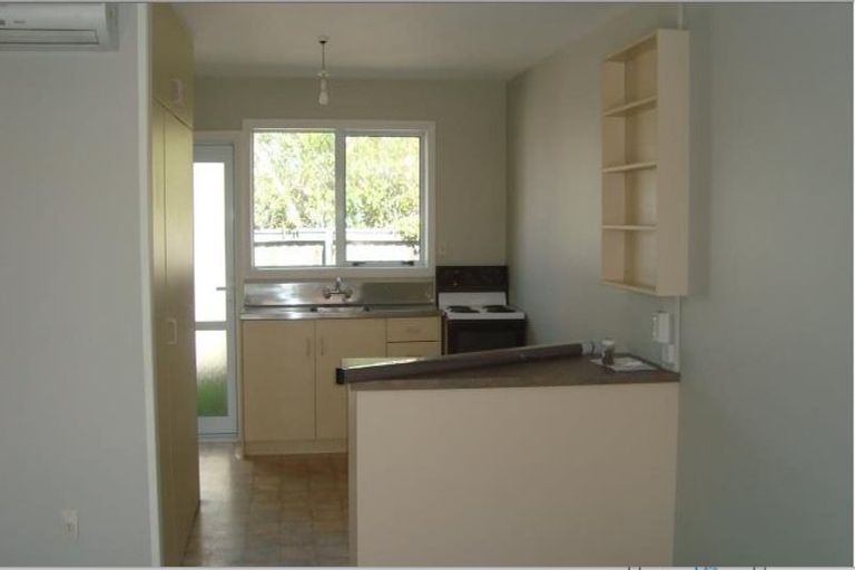 Photo of property in 3/126 Geraldine Street, Edgeware, Christchurch, 8013