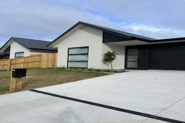 Photo of property in 75u3 Cullimore Street, Pukete, Hamilton, 3200