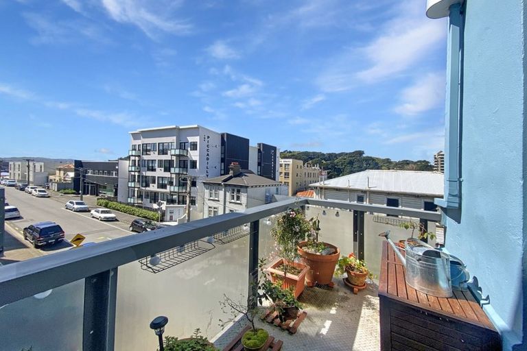Photo of property in 11/30 Hanson Street, Mount Cook, Wellington, 6021