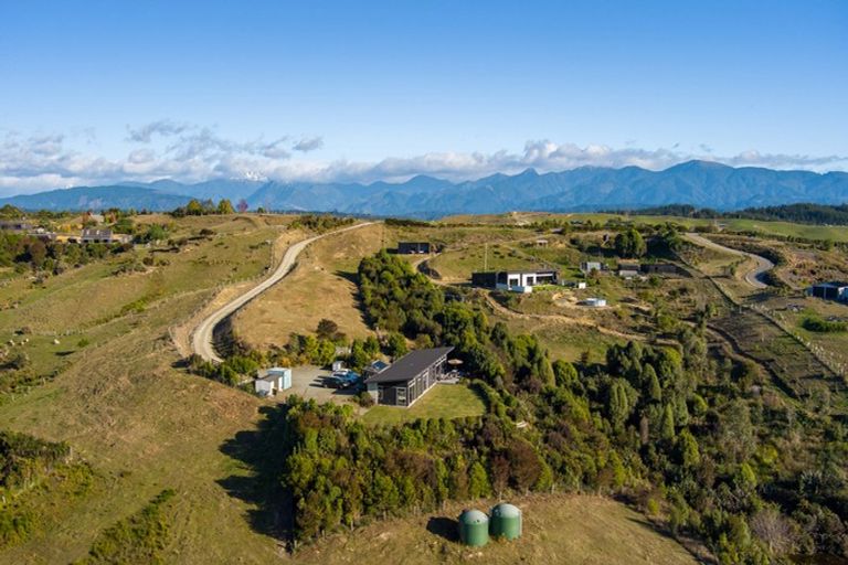 Photo of property in 36 Harley Ridge, Tasman, Upper Moutere, 7175