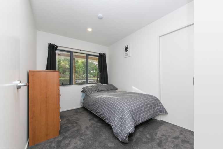 Photo of property in 16 Denehurst Drive, Waimauku, 0812