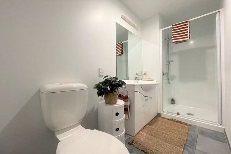 Photo of property in Atrium Towers, 5a/154 The Terrace, Wellington Central, Wellington, 6011