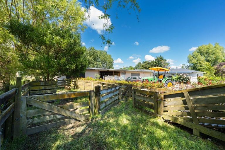 Photo of property in 965a Reid Line East, Bunnythorpe, Palmerston North, 4481