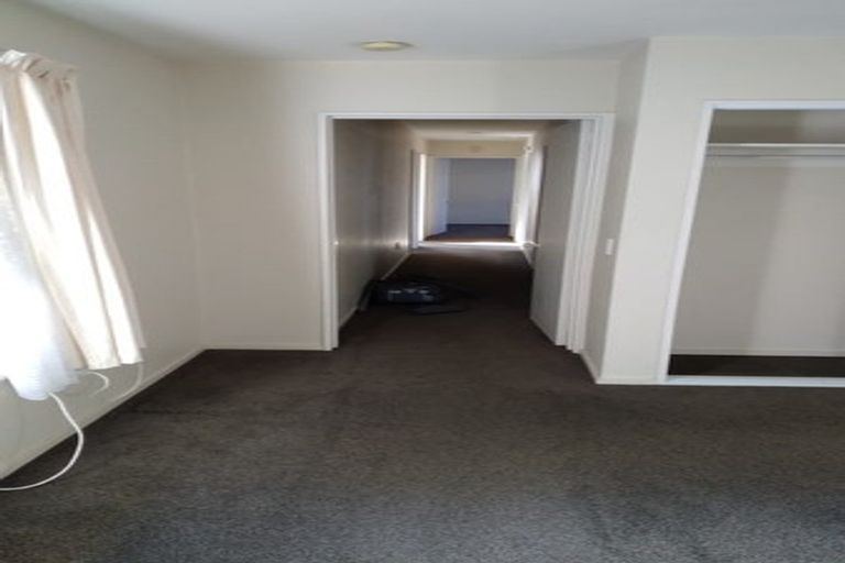 Photo of property in 4 Solway Avenue, Ilam, Christchurch, 8041