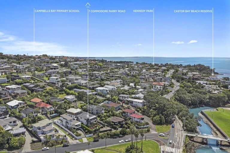 Photo of property in 7 Commodore Parry Road, Castor Bay, Auckland, 0620