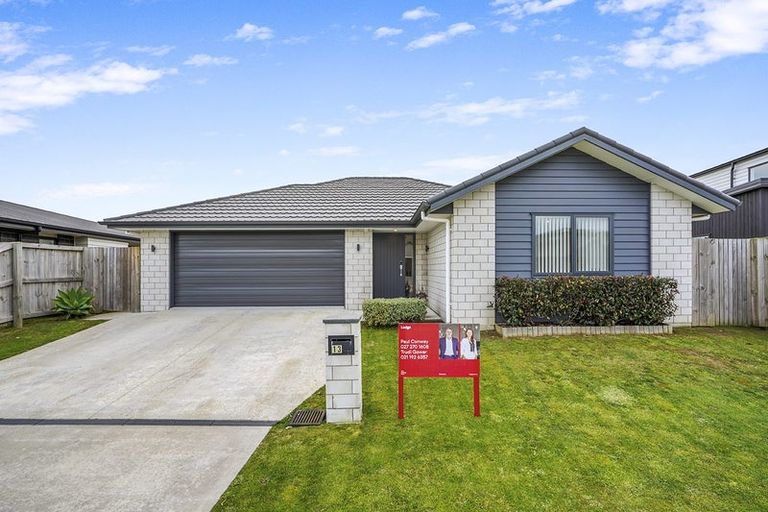 Photo of property in 13 Kimbolton Street, Rototuna North, Hamilton, 3210