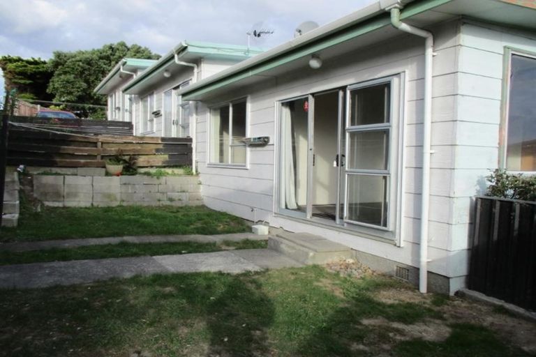 Photo of property in 40 Thornley Street, Titahi Bay, Porirua, 5022
