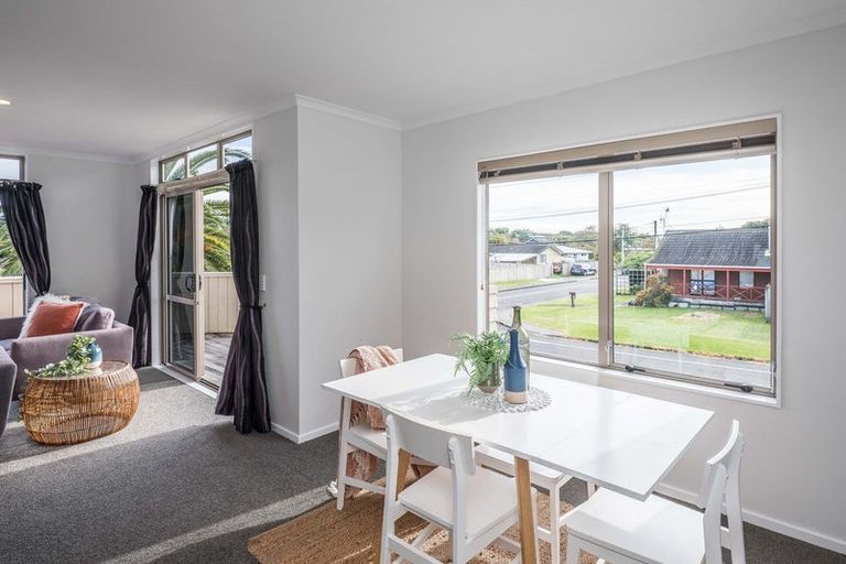 Photo of property in 52a Martin Road, Paraparaumu Beach, Paraparaumu, 5032