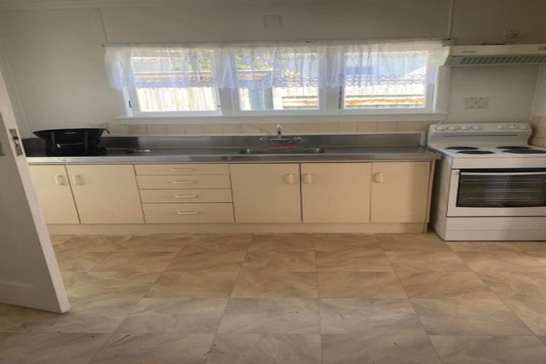 Photo of property in 194a Ngamotu Road, Spotswood, New Plymouth, 4310