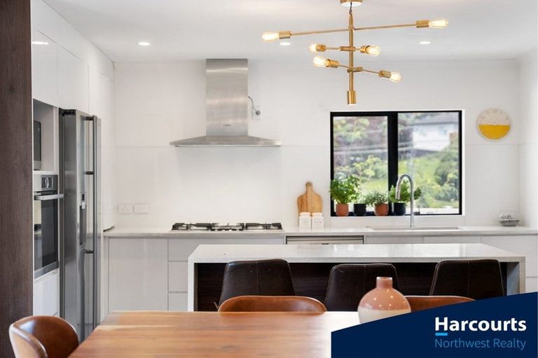 Photo of property in 1b Makora Road, Massey, Auckland, 0614