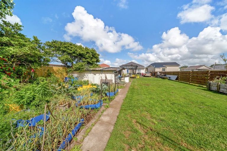 Photo of property in 36 Vogel Street, Hawera, 4610