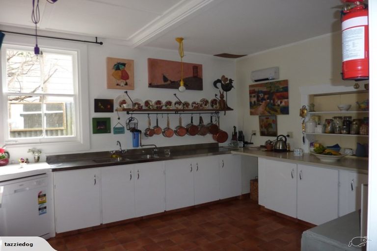 Photo of property in 47 Kenilworth Street, Waipawa, 4210