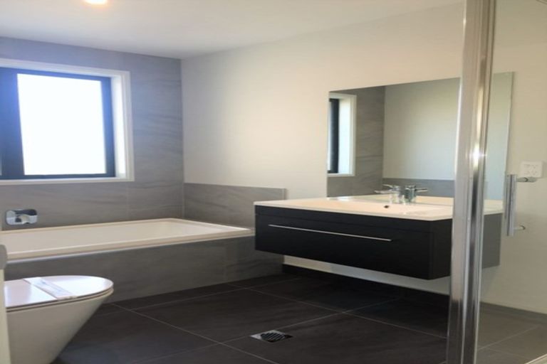 Photo of property in 23 Tamapahore Boulevard, Papamoa Beach, Papamoa, 3118