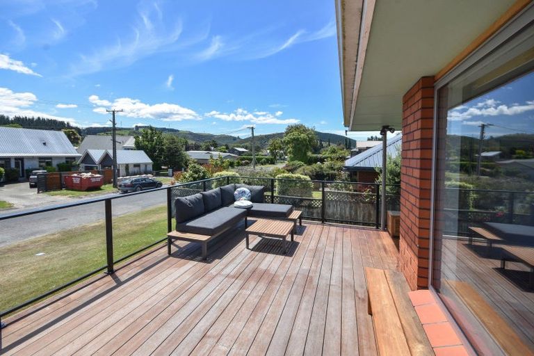 Photo of property in 27 Lynas Street, Outram, 9019