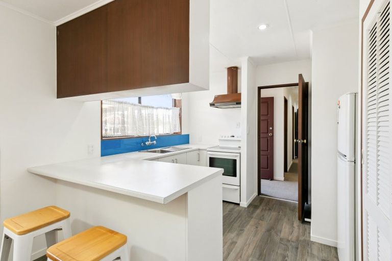 Photo of property in 57 Percy Dyett Drive, Karori, Wellington, 6012