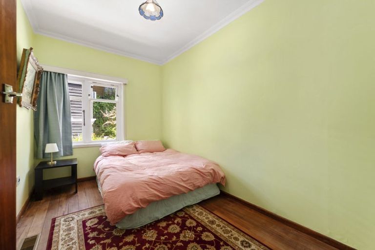 Photo of property in 39 Fortunatus Street, Brooklyn, Wellington, 6021