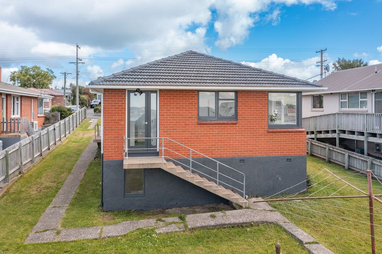 Photo of property in 50 Saunders Street, Brockville, Dunedin, 9011