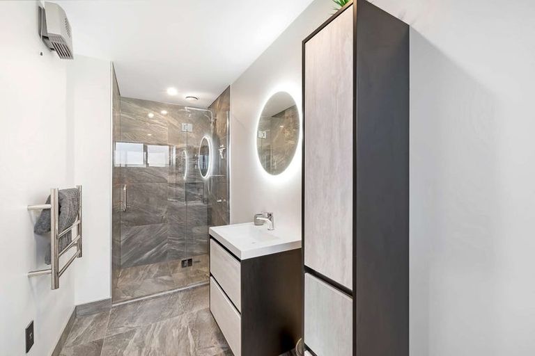 Photo of property in 38 Nore Street, Waihola, Milton, 9073